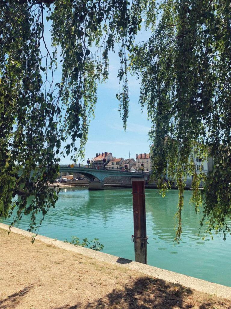 Notre Cocon Au Coeur De Ville Lagny Eksteriør billede